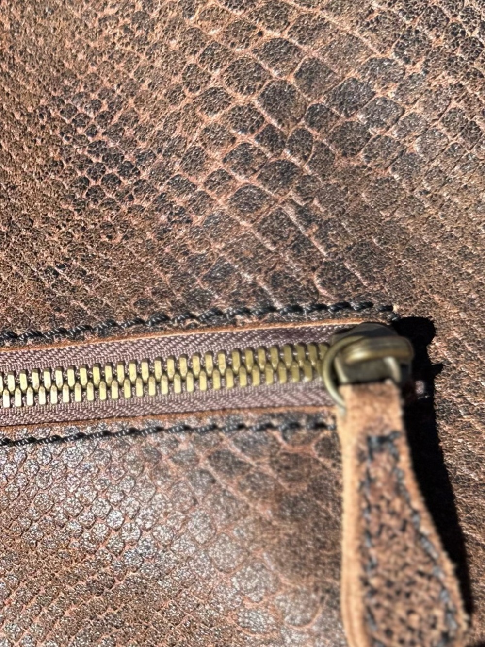 Liebeskind Brown Textured Leather Shoulder Bag - Picture 8 of 8